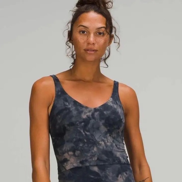 Lululemon Align Tank - Picture 1 of 4